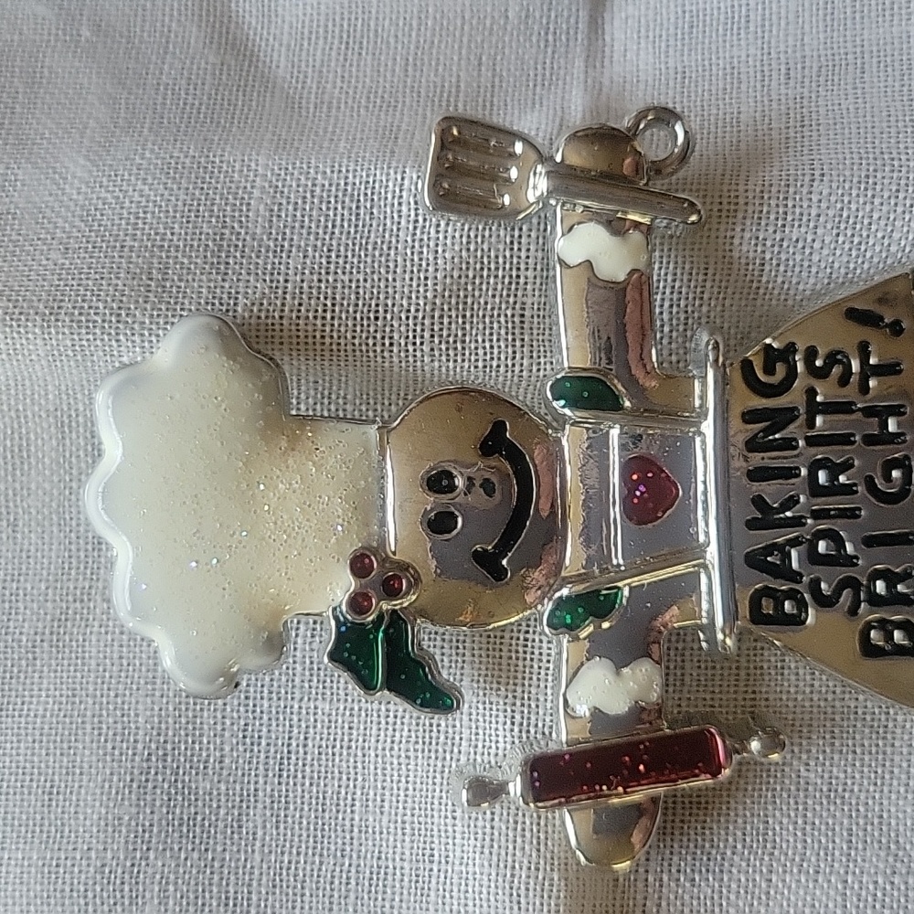 Holiday pins, bundle of 2, - Picture 8 of 9